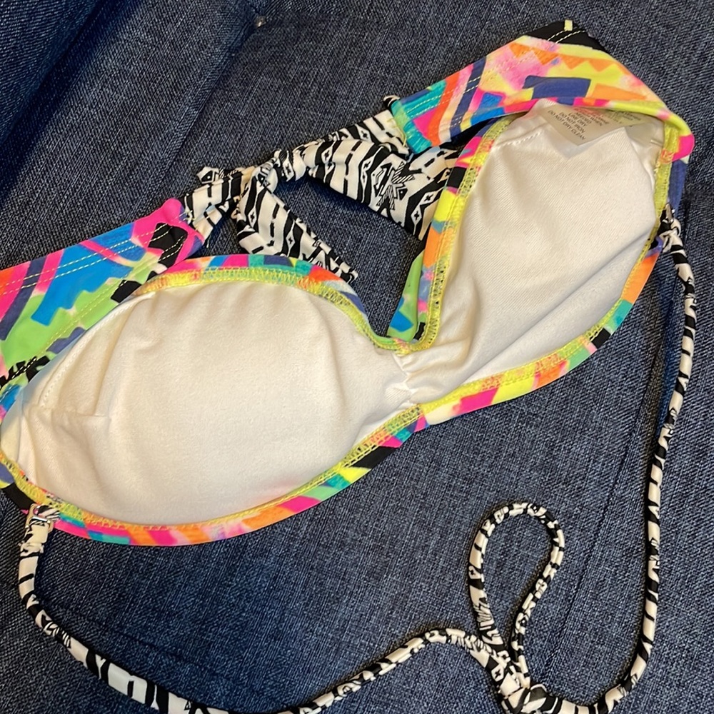 Bikini 👙 set - Picture 2 of 5